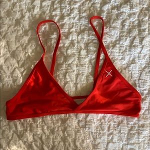 Boutine LA. Swim top